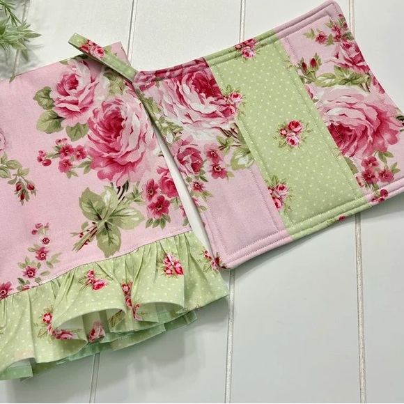 Shabby Chic Cottage Roses Farmhouse Decorative Tea Dish Towel and Pot Holder Set - Picture 1 of 9